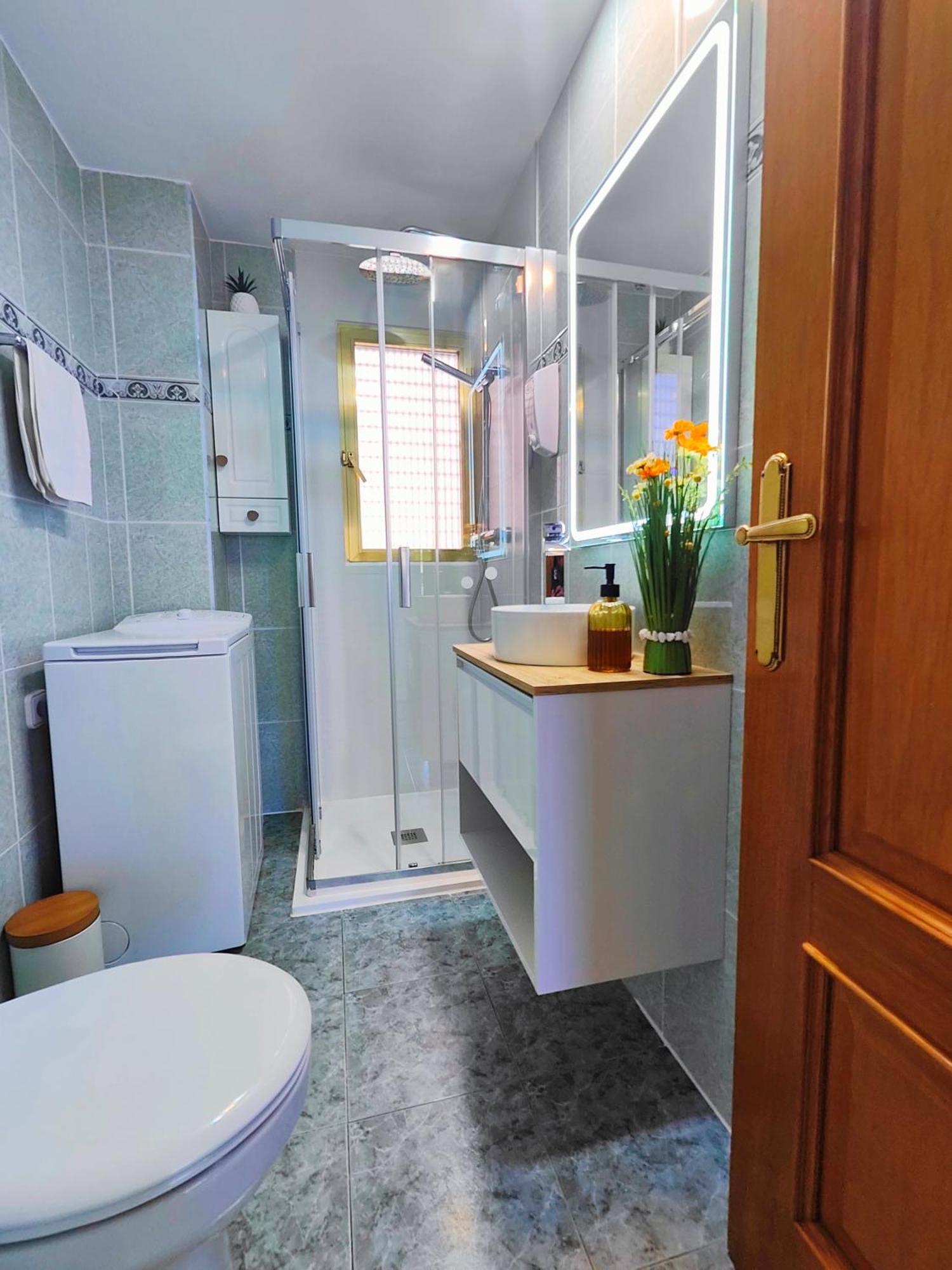 Ferienwohnung Acuarium Lux Benidorm Zimmer foto