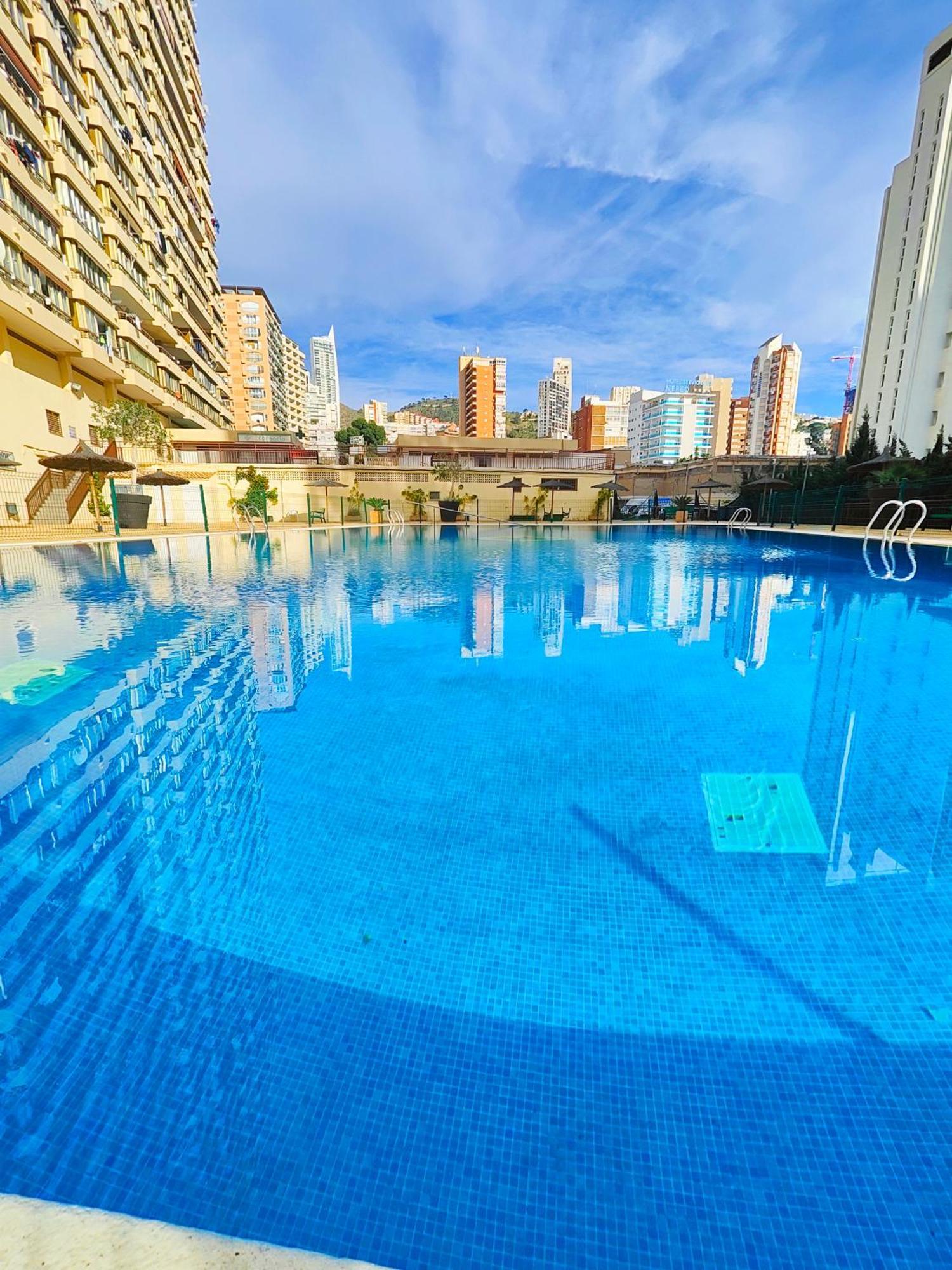 Ferienwohnung Acuarium Lux Benidorm Exterior foto